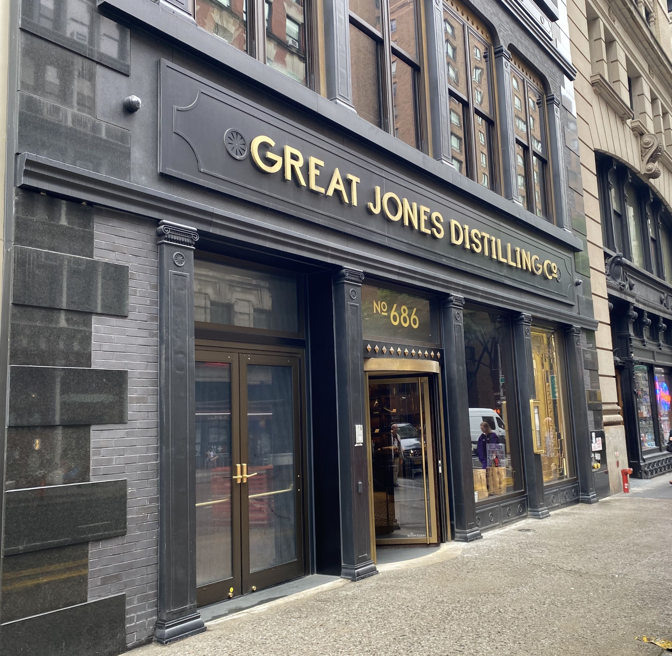 The Great Jones Distillery – 3 Whiskey Flight